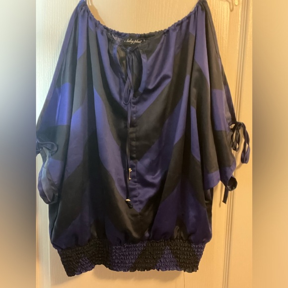 Baby phat blouse size l - Picture 1 of 1